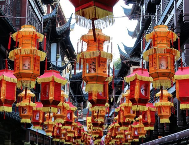 Join our Shanghai City Free Walking Tours, Shanghai French Concession Tour, Shanghai City Tour to explore its history