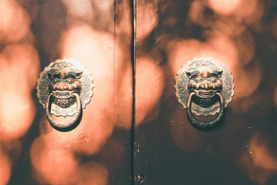 Join our full-day mini group tour and wander through Beijing’s must-see landmarks. Visit the Great Wall’s majestic ramparts, stroll across the historic Forbidden City, and admire the vastness of Tiananmen Square. Perfect for travelers seeking a well-rounded cultural journey with a small group.