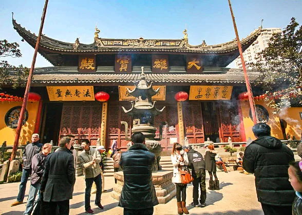 Free tour shanghai chia jade buddha temple